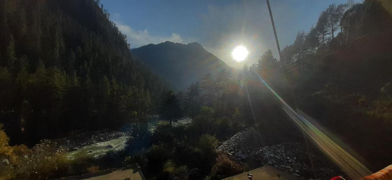 Divine Connection Hotel Kasol Luaran gambar